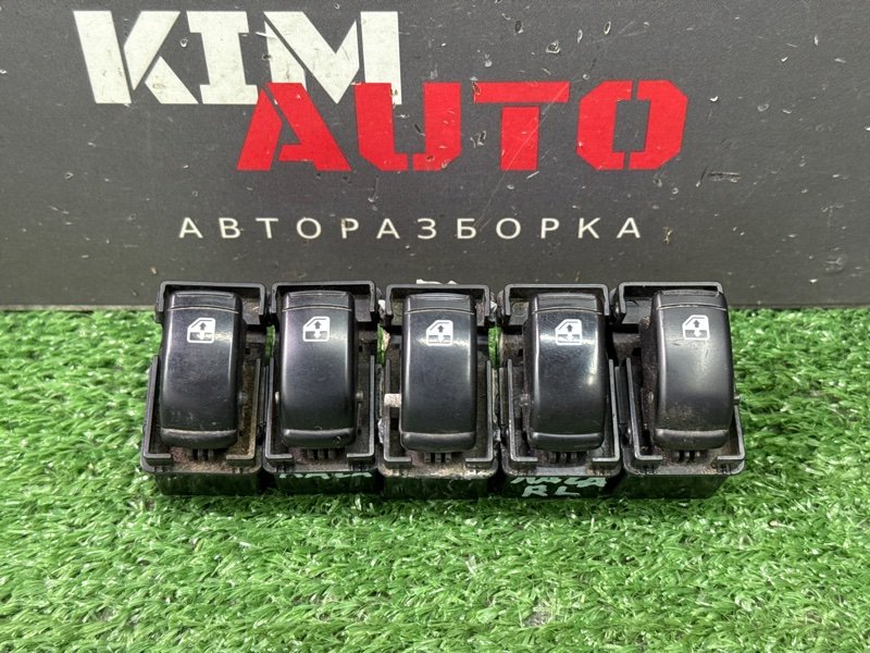 Кнопка стеклоподъемника Chevrolet Lacetti