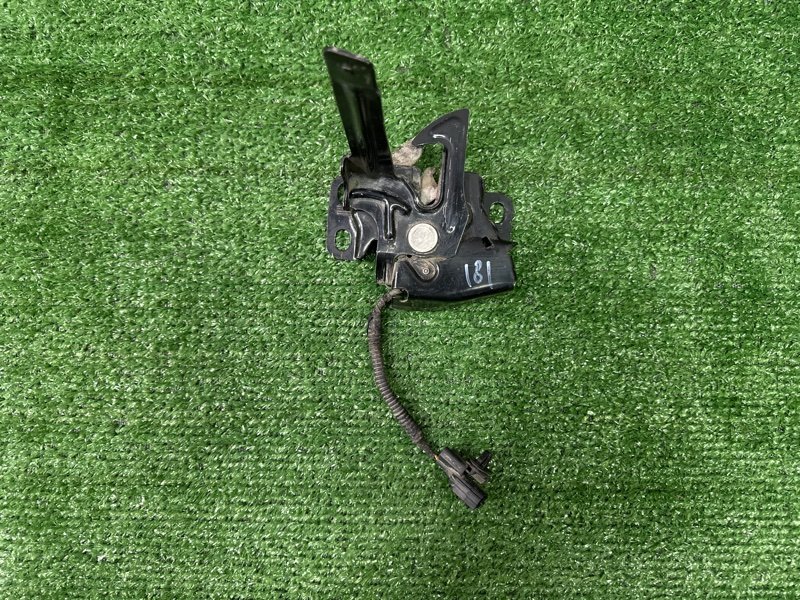 Замок капота Honda Civic 4D