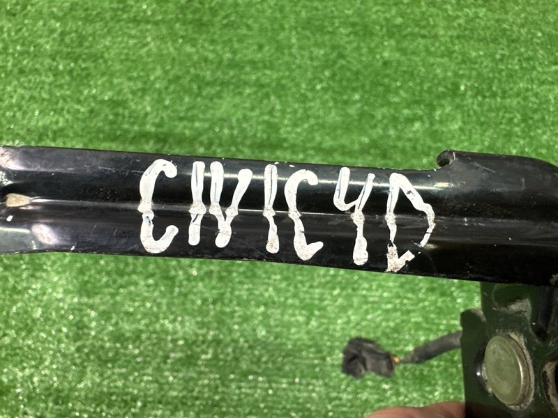 Замок капота Honda Civic 4D