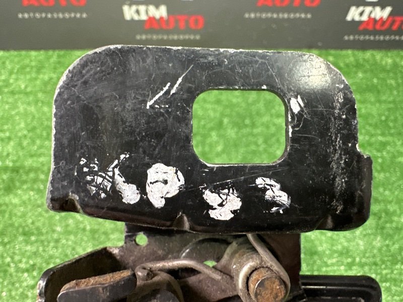 Замок капота Chevrolet Cruze