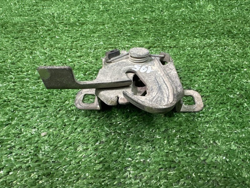 Замок капота Fiat Panda