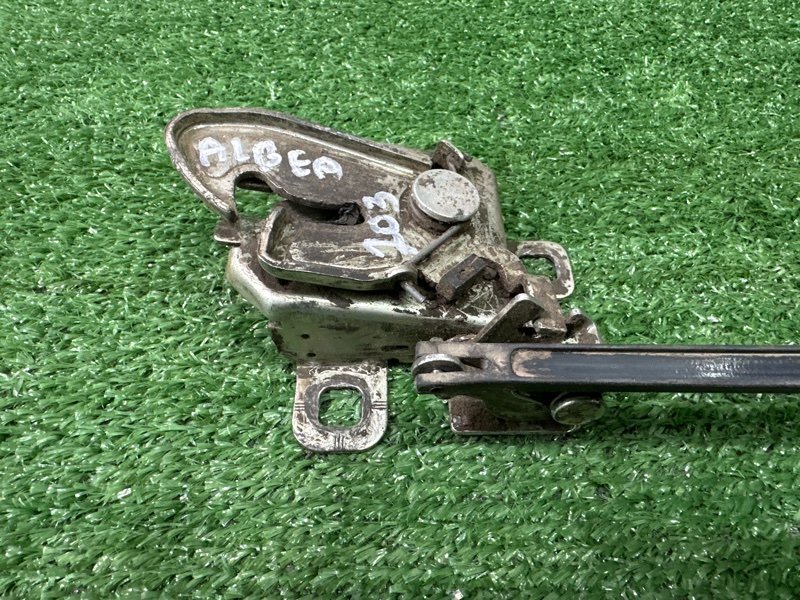 Замок капота Fiat Albea