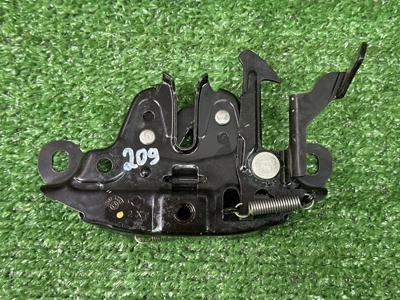 Замок капота Nissan X-Trail