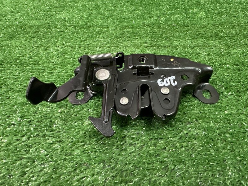 Замок капота Nissan X-Trail