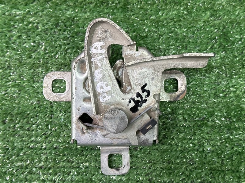 Замок капота Fiat Panda