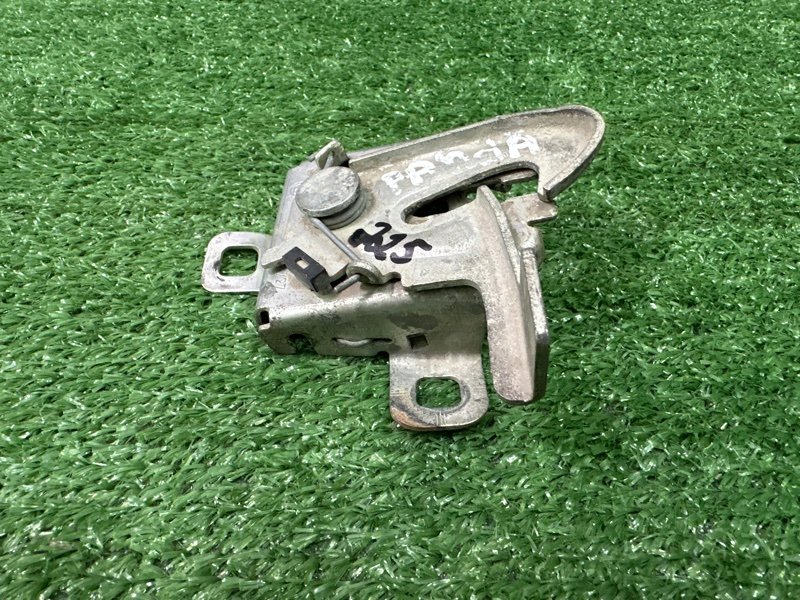 Замок капота Fiat Panda