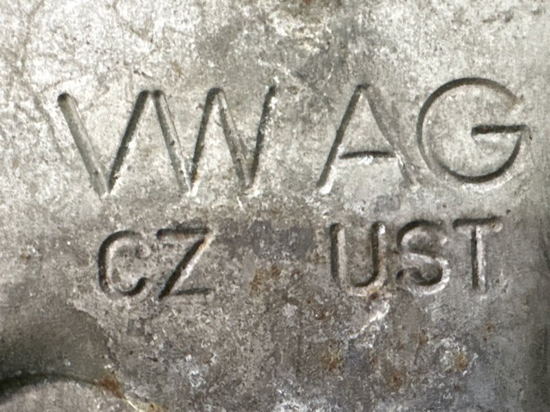 Замок капота Skoda Fabia 2