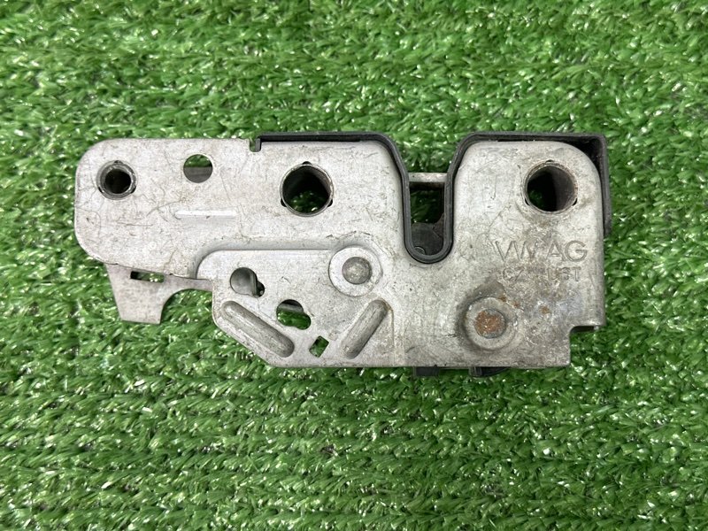 Замок капота Skoda Fabia 2