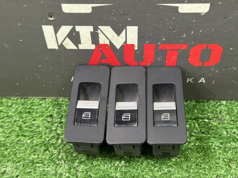 Кнопка стеклоподъемника LIFAN X60