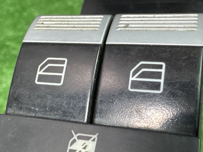 Блок управления стеклоподъемниками LIFAN X60