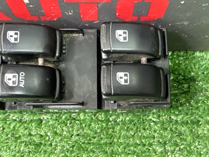 Блок управления стеклоподъемниками Chevrolet Lacetti