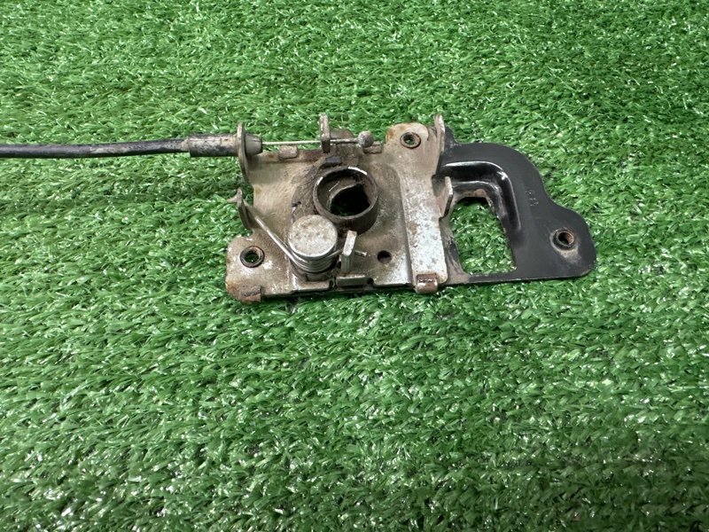 Замок капота Kia Picanto