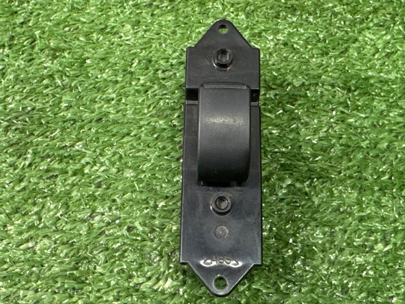 Кнопка стеклоподъемника Mitsubishi Lancer 9