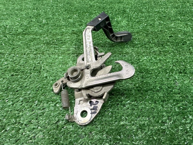 Замок капота Peugeot 207