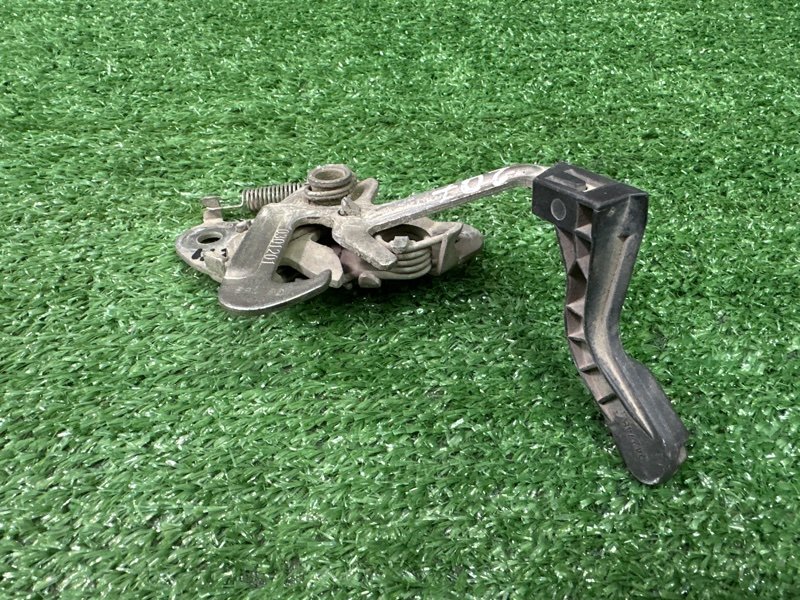 Замок капота Peugeot 207