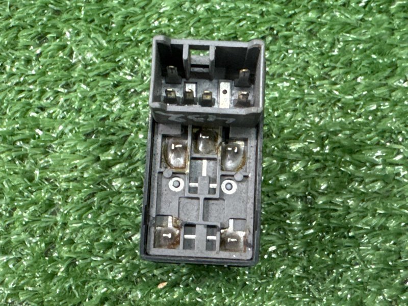 Кнопка стеклоподъемника Chevrolet Lacetti