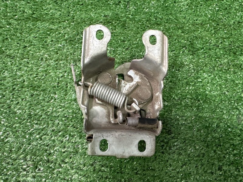 Замок капота Suzuki Liana