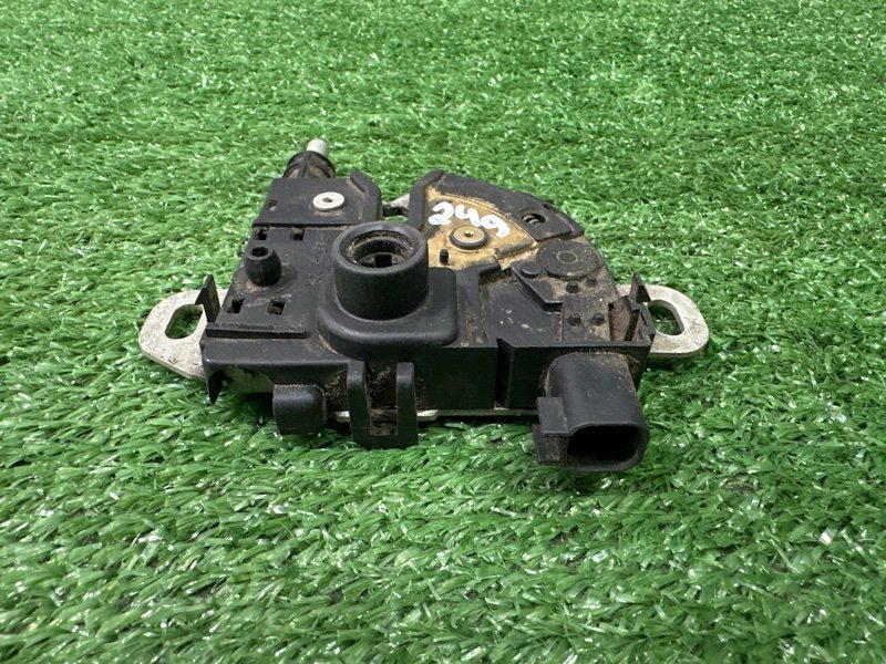 Замок капота Ford Focus 2