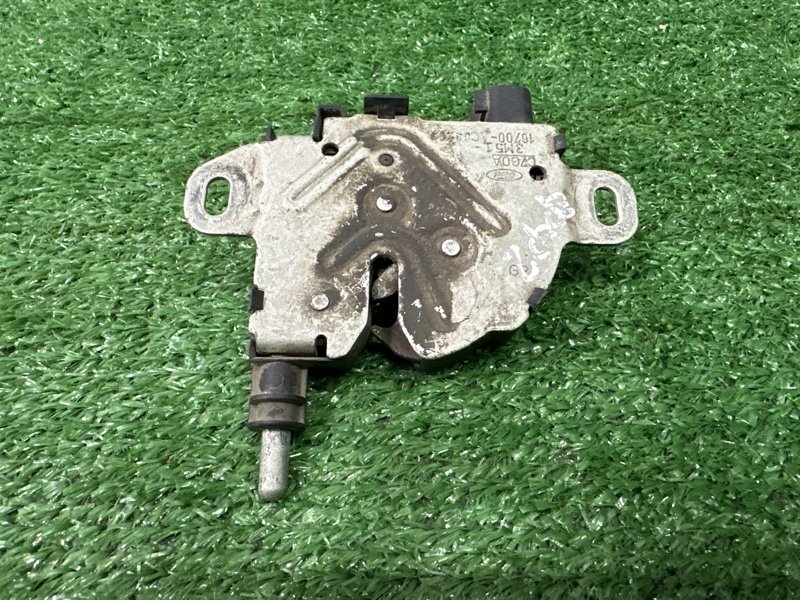 Замок капота Ford Focus 2