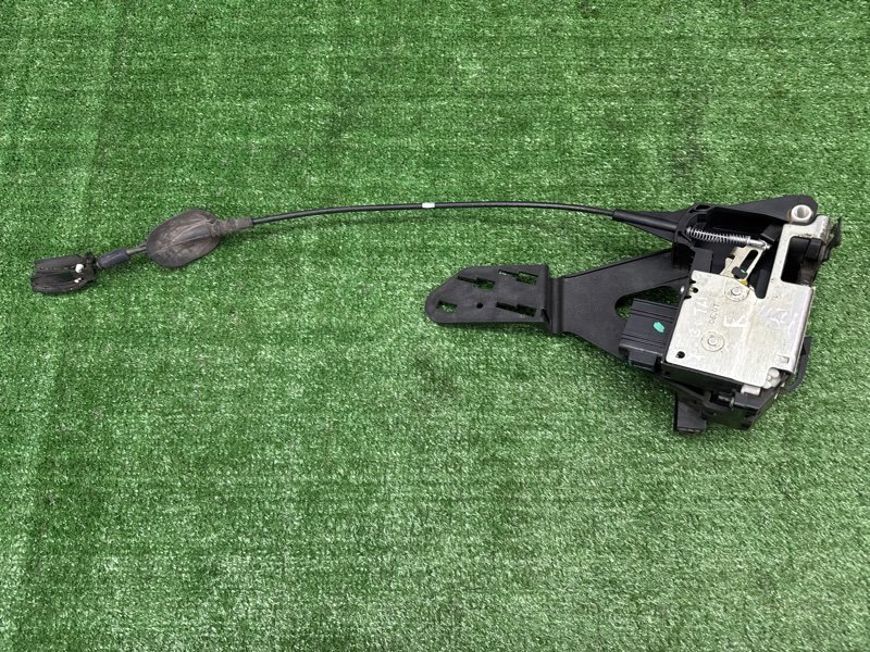 Замок двери Ford Fiesta