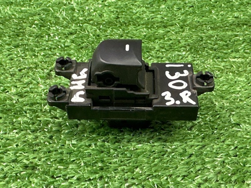 Кнопка стеклоподъемника Hyundai i30