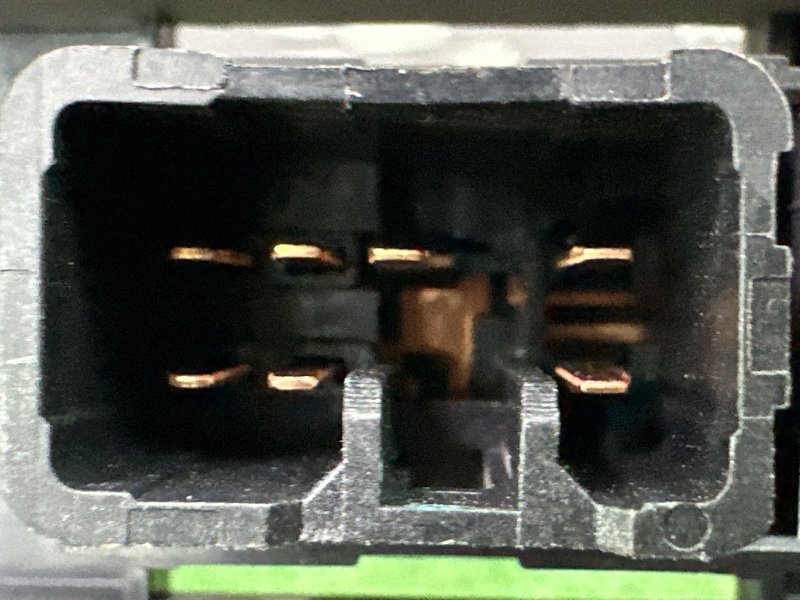 Кнопка стеклоподъемника Hyundai i30