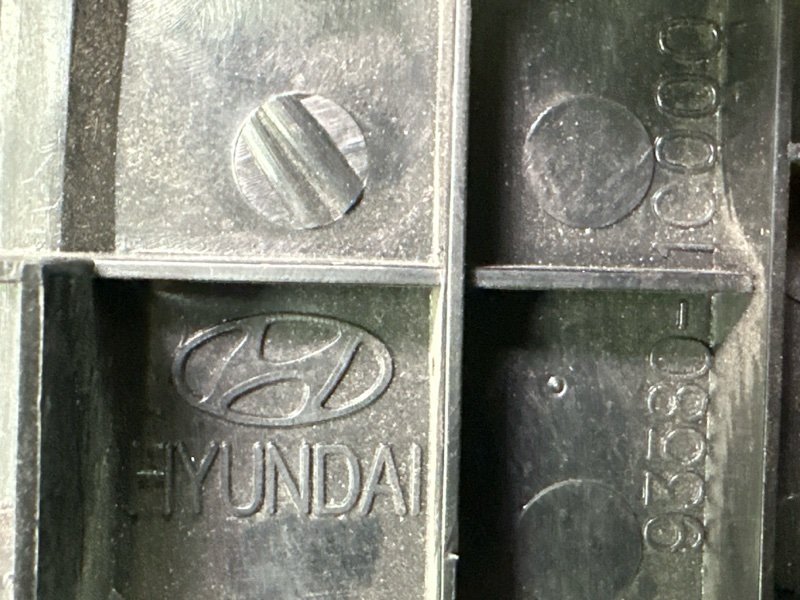 Кнопка стеклоподъемника Hyundai Getz