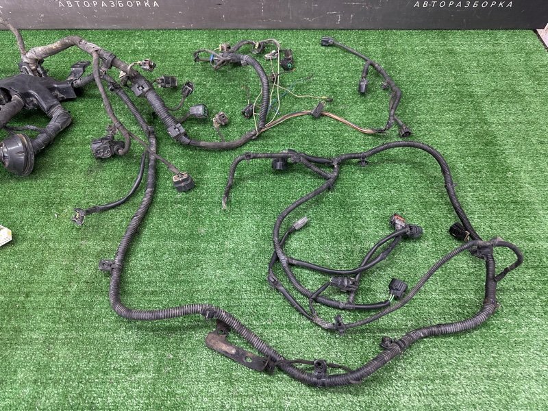 Проводка моторного отсека с блоком предохранителей Kia Rio 3 2014 QB