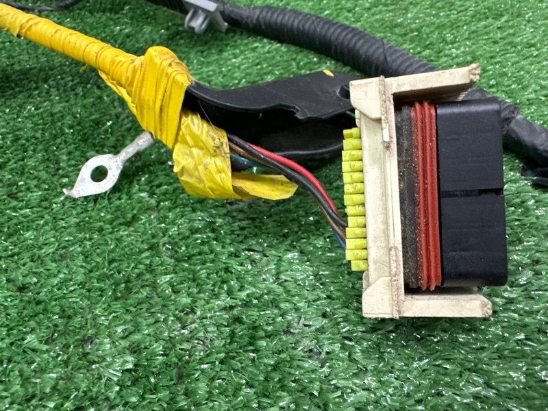 Проводка салона Kia Rio 3 2014 QB