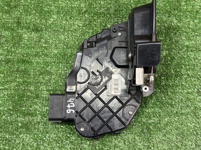 Замок двери Ford Focus 2