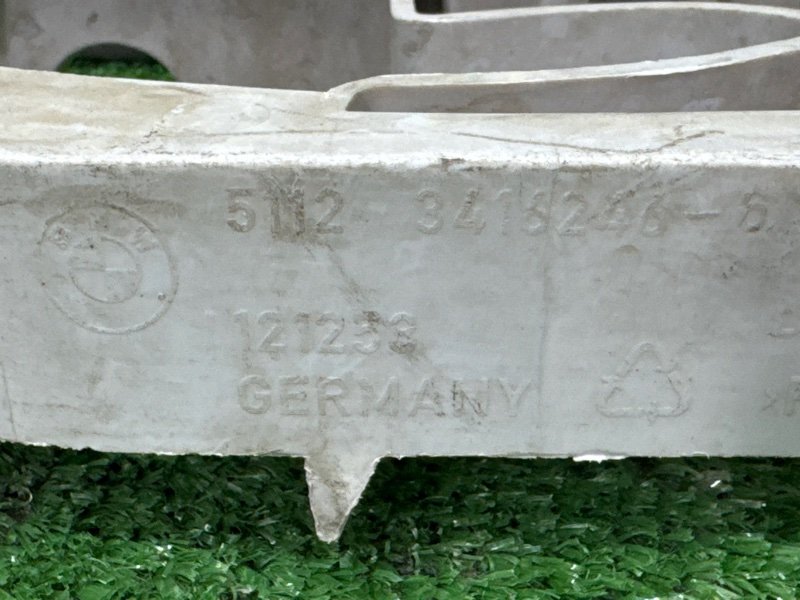 Кронштейн заднего бампера BMW X3 E83