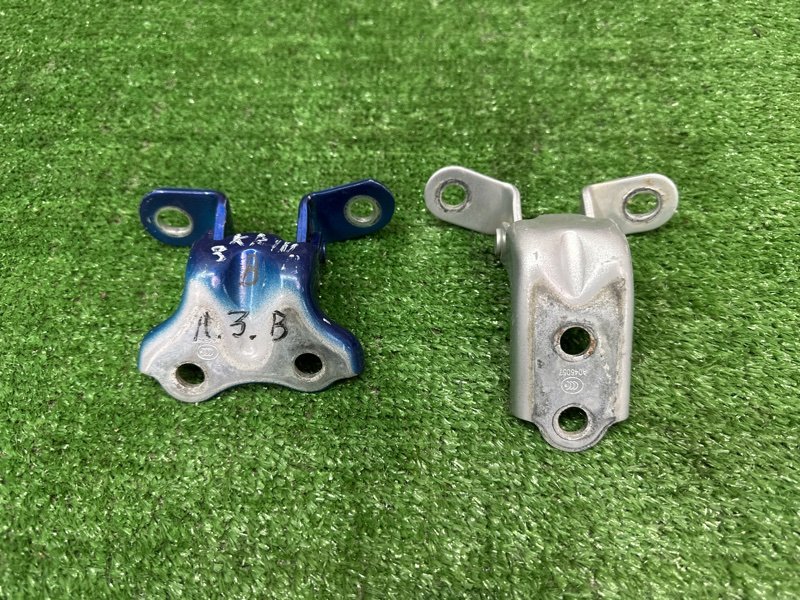 Петли двери Kia Rio 3 2014 QB