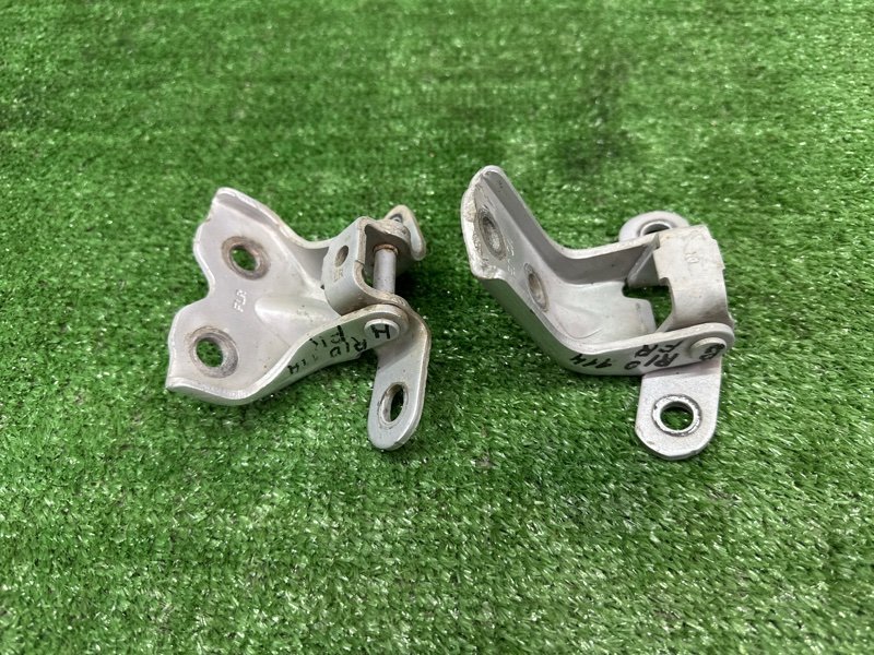 Петли двери Kia Rio 3 2014 QB