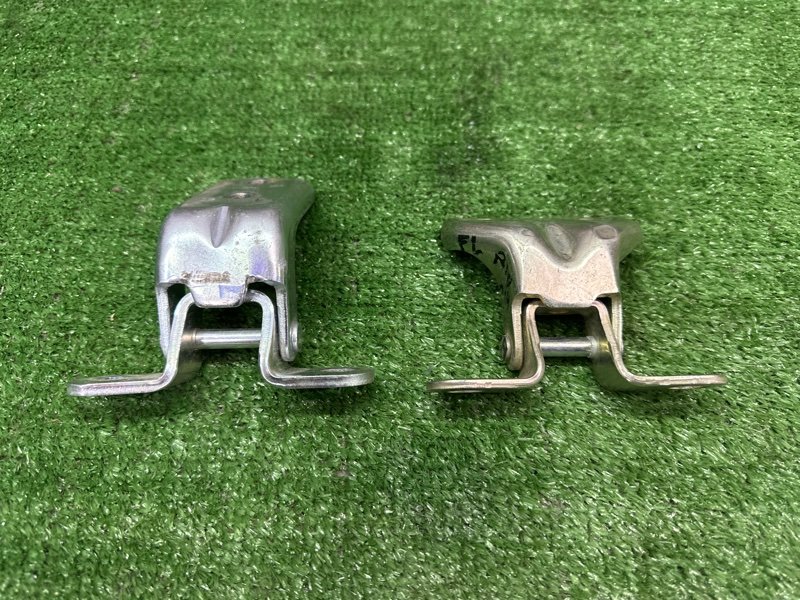 Петли двери Kia Rio 3 2014 QB