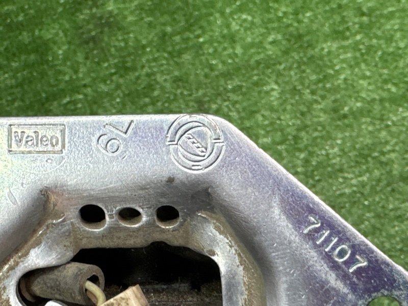 Замок багажника Fiat Albea