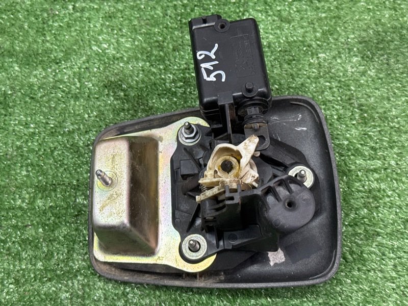 Ручка открывания крышки багажника Renault Symbol