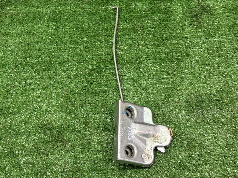 Замок багажника Daewoo Nexia