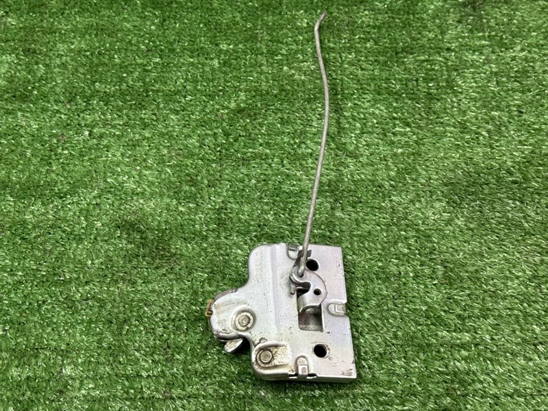 Замок багажника Daewoo Nexia