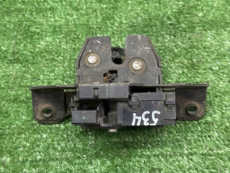 Замок багажника Opel Astra J