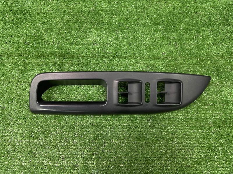 Накладка ручки двери внутренней Skoda Octavia A5