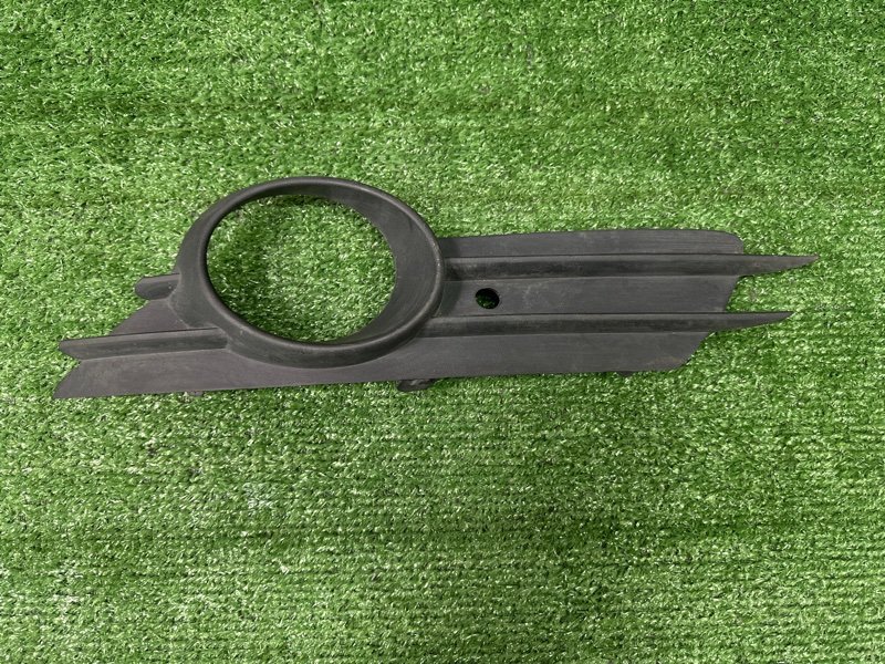 Накладка противотуманной фары Opel Corsa D