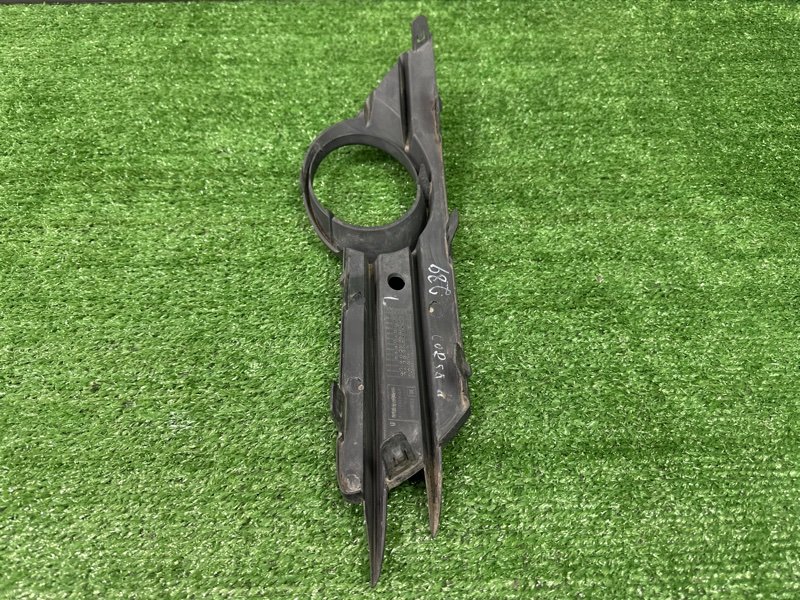 Накладка противотуманной фары Opel Corsa D