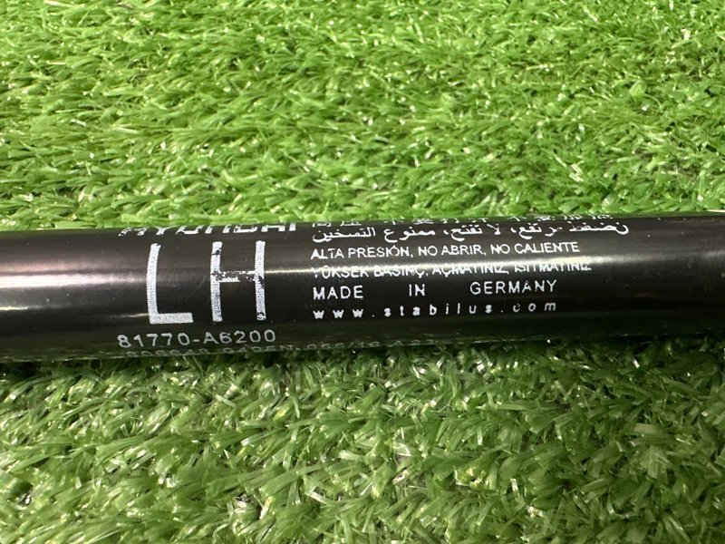 Упор крышки багажника Hyundai i30