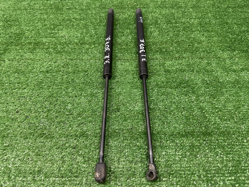 Упор крышки багажника Peugeot 307