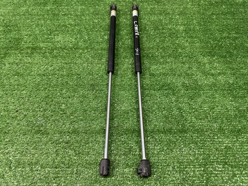 Упор крышки багажника Opel Omega B