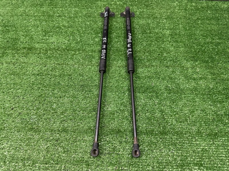 Упор крышки багажника Chevrolet Lacetti