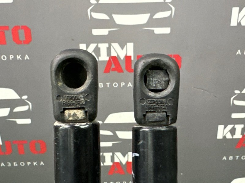 Упор крышки багажника Chevrolet Spark