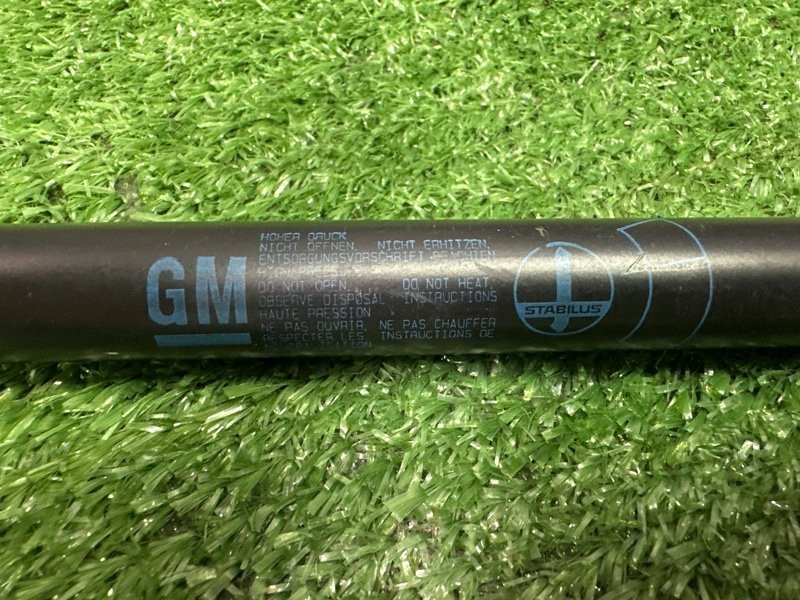 Упор крышки багажника Opel Vectra