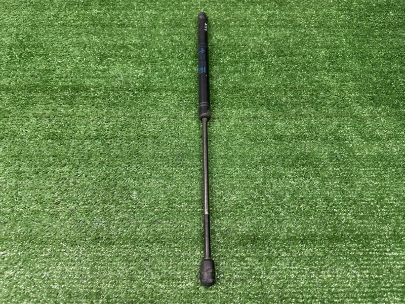 Упор крышки багажника Opel Vectra