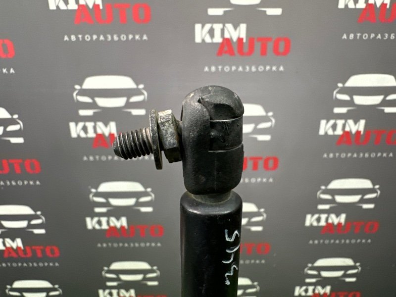 Упор крышки багажника Skoda Fabia 1